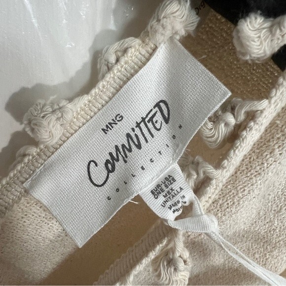 Mango Commited Pom Pom Kaftan Poncho - Picture 7 of 8